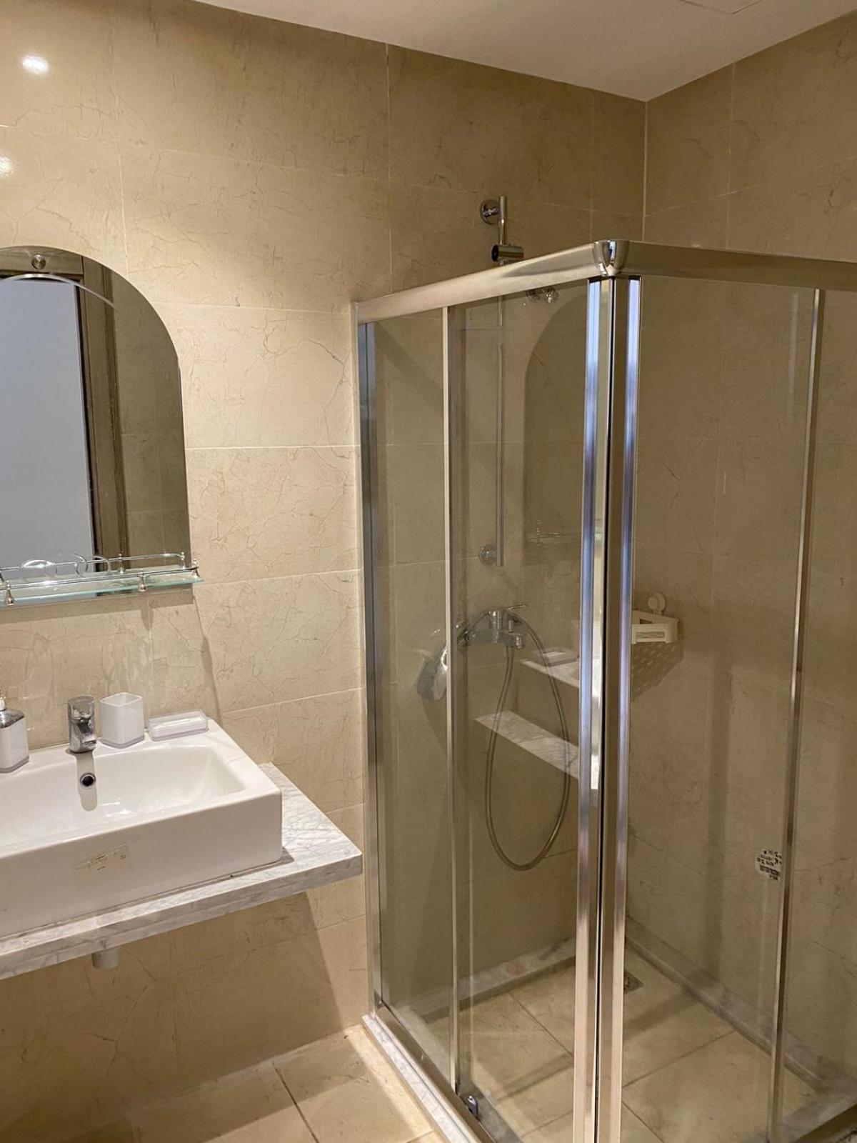 Moderne Islane Apartment *
